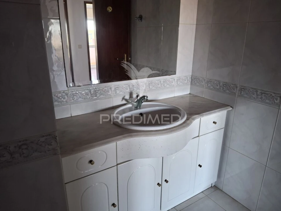 Apartamento T3 para Venda em Abrantes (São Vicente e São João) e Alferrarede Foto 17