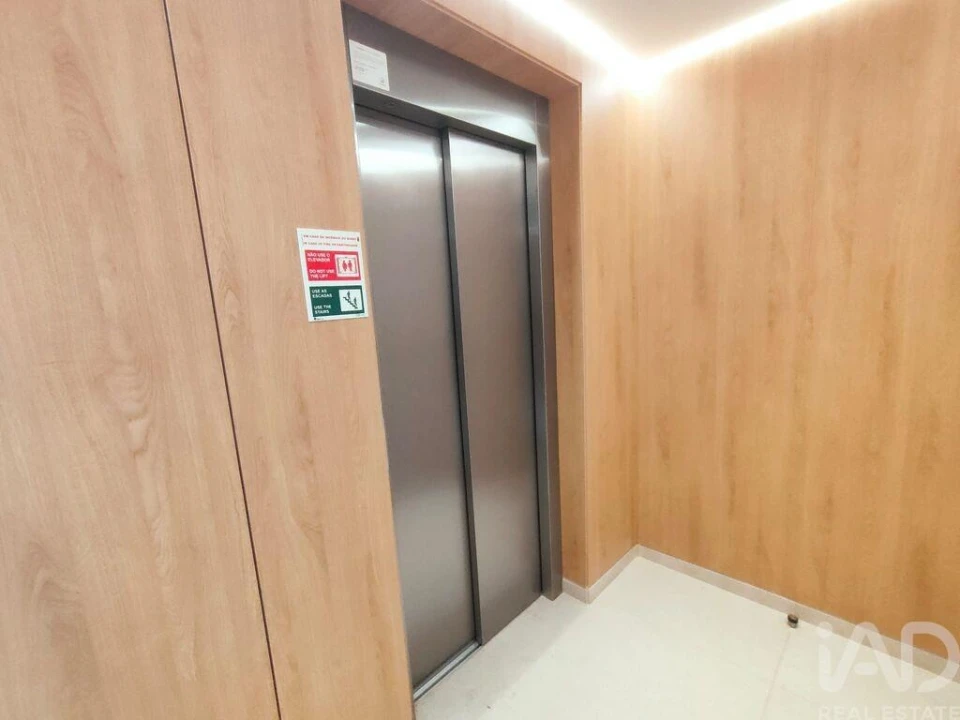 Apartamento T2 para Venda em São Martinho do Porto Foto 8