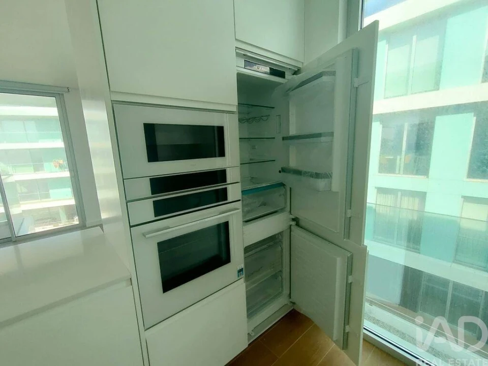 Apartamento T2 para Venda em São Martinho do Porto Foto 14