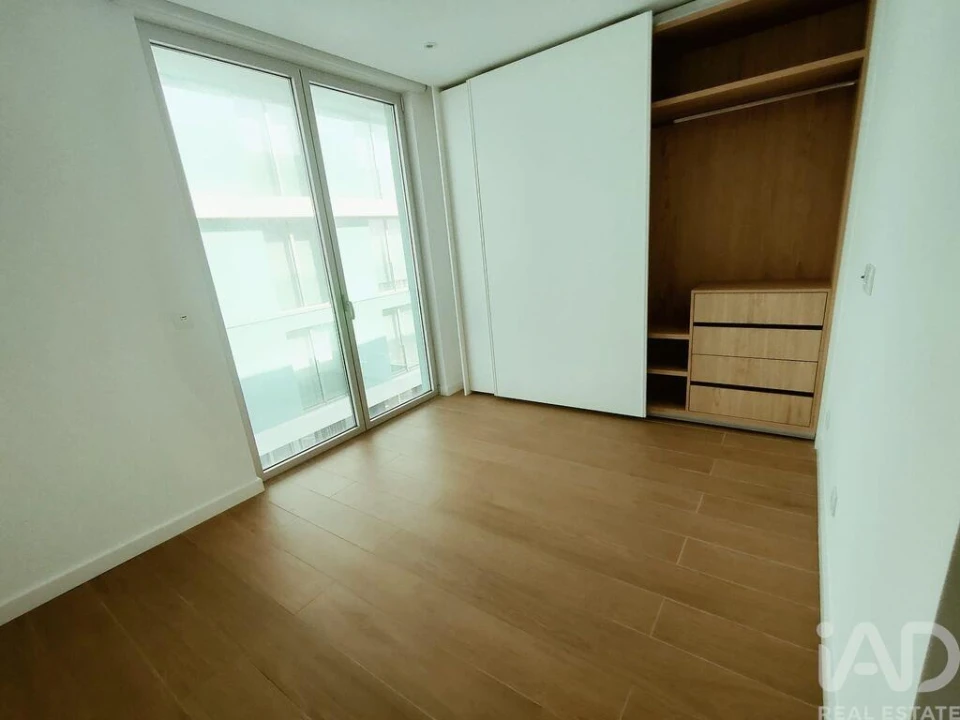 Apartamento T2 para Venda em São Martinho do Porto Foto 25