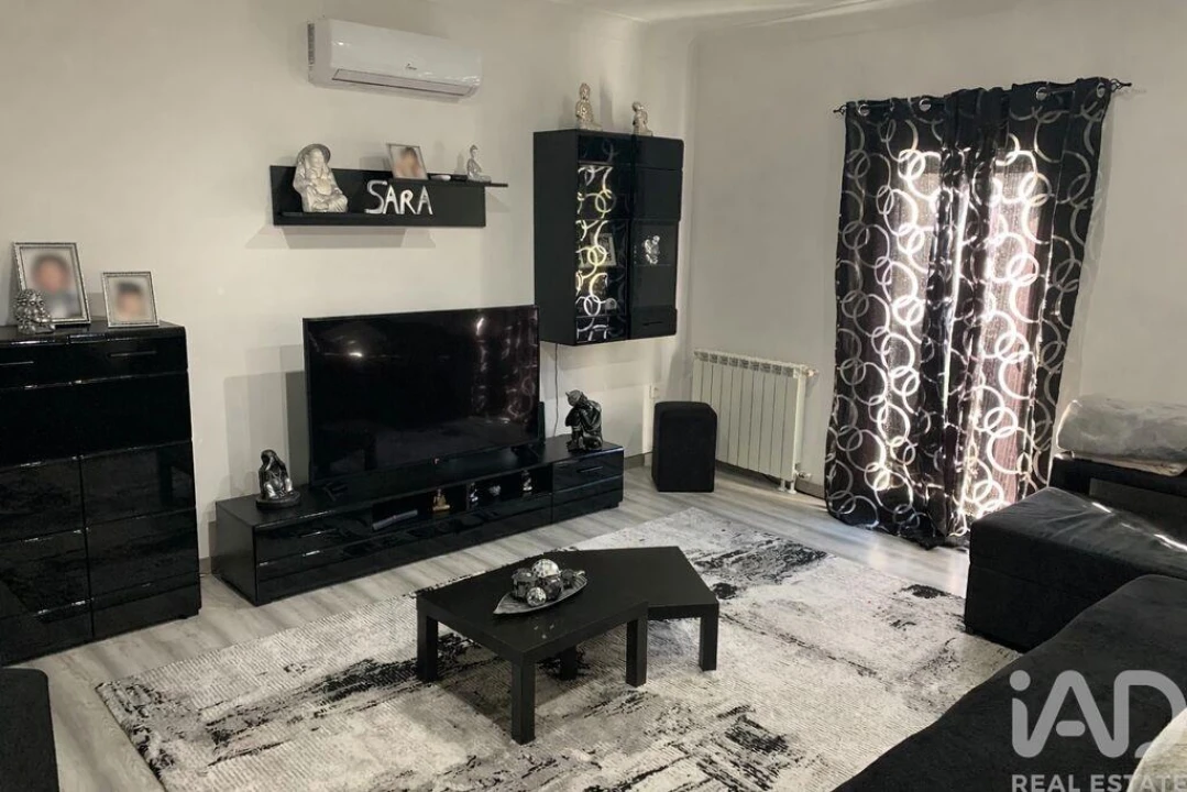 Moradia T3 para Venda em Alijo Foto 13