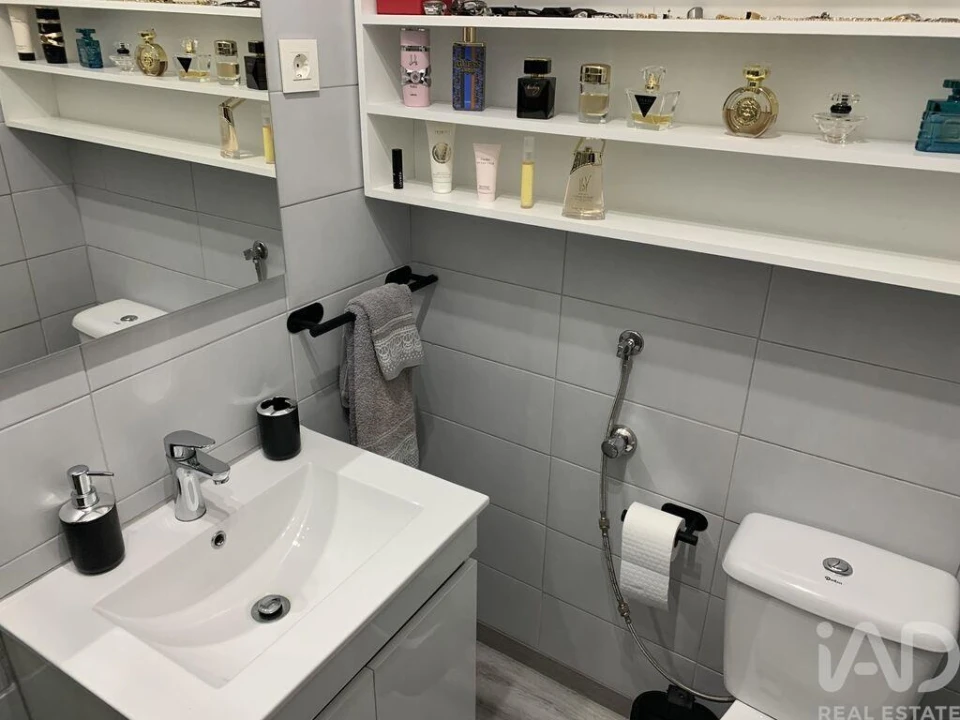 Moradia T3 para Venda em Alijo Foto 18