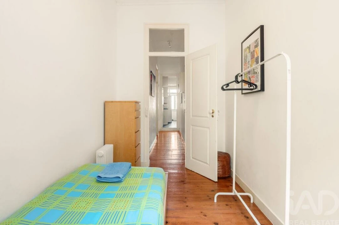 Apartamento T2 para Venda em Alcantara Foto 9