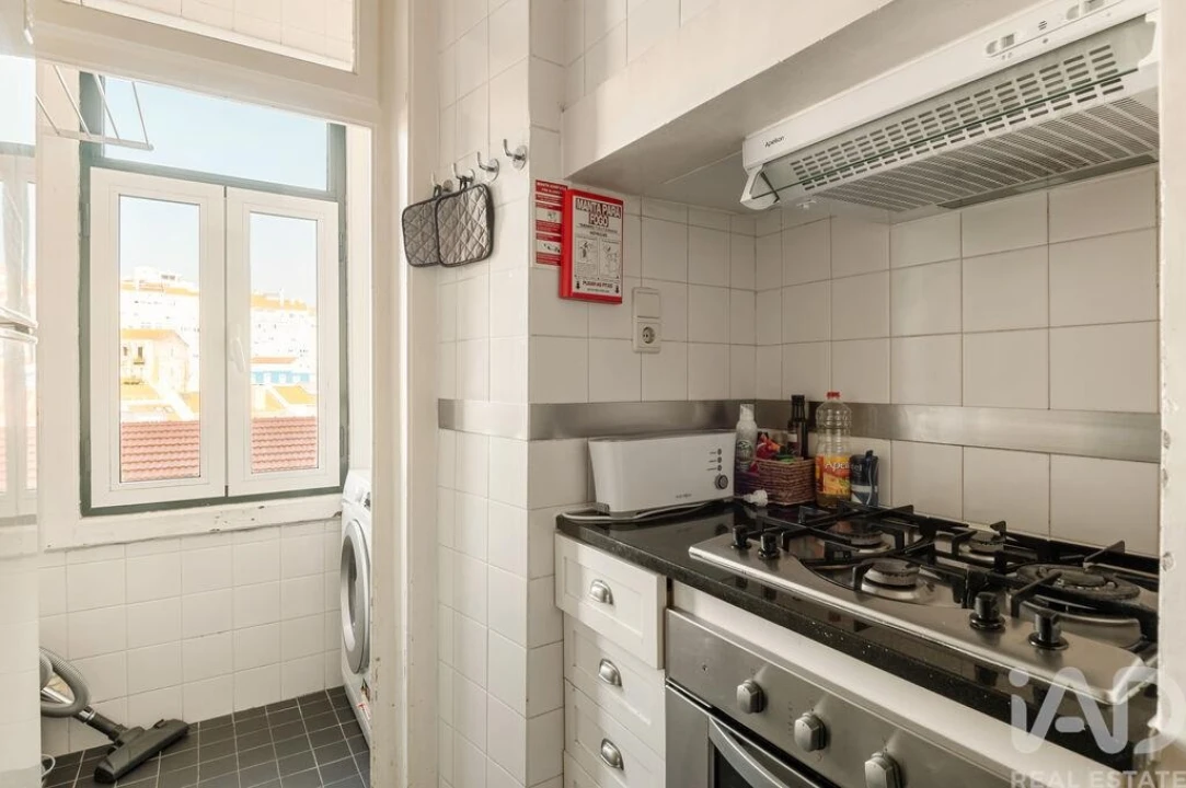 Apartamento T2 para Venda em Alcantara Foto 13