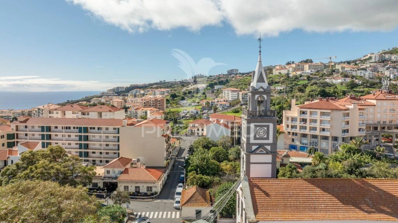 Apartamento T2 para Venda em Caniço Foto 1
