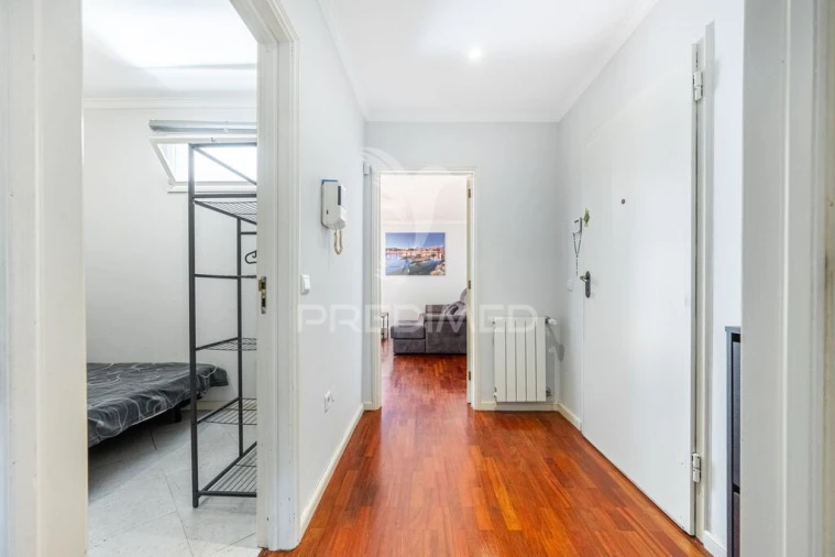 Apartamento T1 para Venda em Gulpilhares e Valadares Foto 8