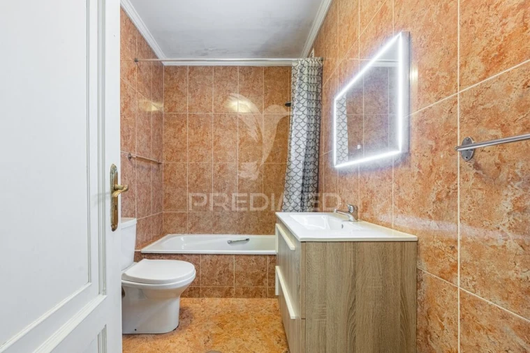 Apartamento T1 para Venda em Gulpilhares e Valadares Foto 10