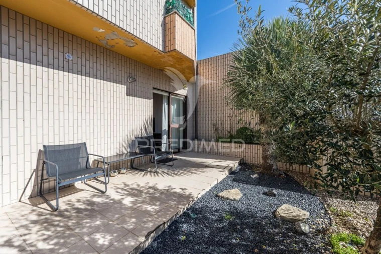 Apartamento T1 para Venda em Gulpilhares e Valadares Foto 16