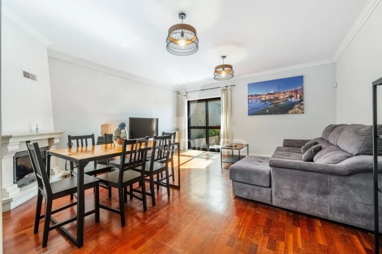 Apartamento T1 para Venda em Gulpilhares e Valadares Foto 3