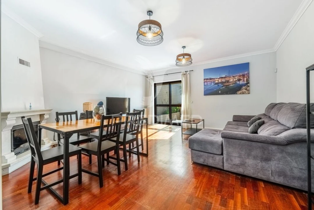 Apartamento T1 para Venda em Gulpilhares e Valadares Foto 3