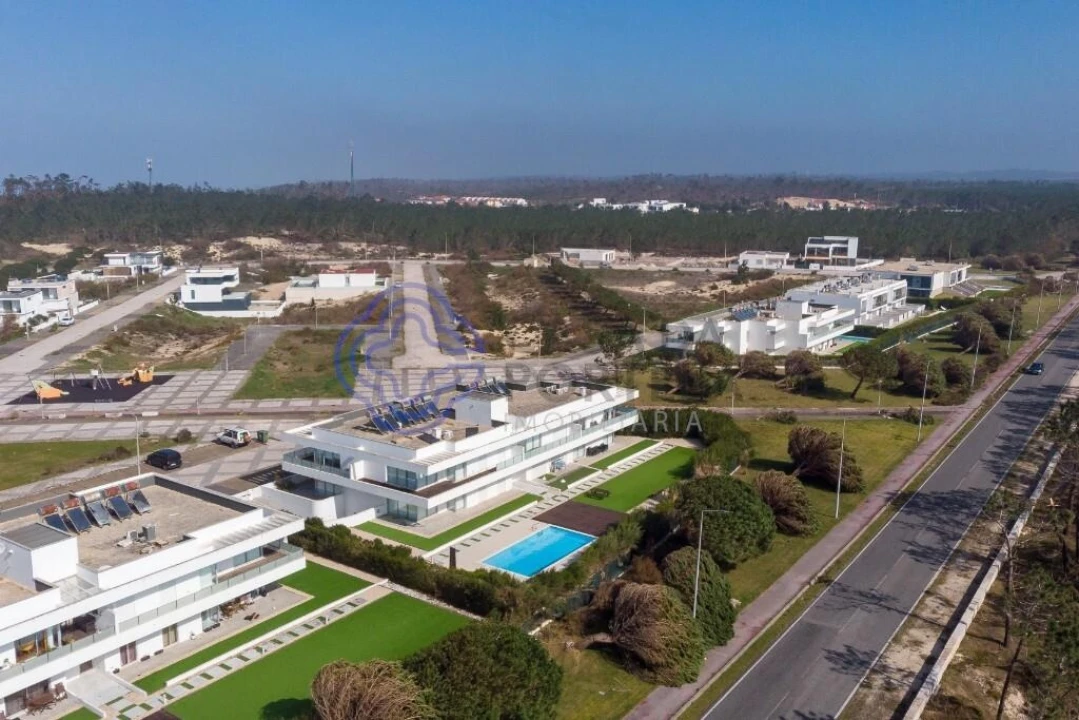 Apartamento T1 para Venda em Pataias e Martingança Foto 3