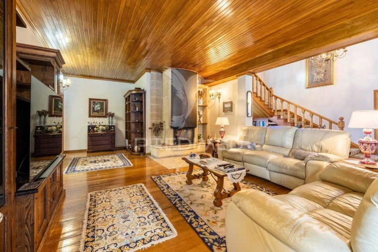 Moradia T6 para Venda em Arrimal e Mendiga Foto 4