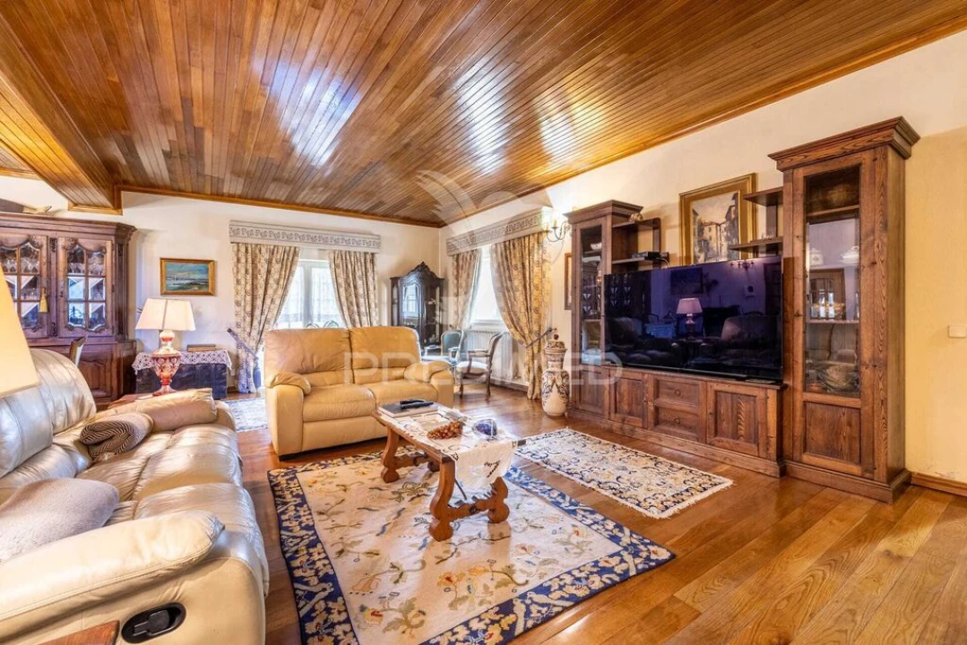 Moradia T6 para Venda em Arrimal e Mendiga Foto 5