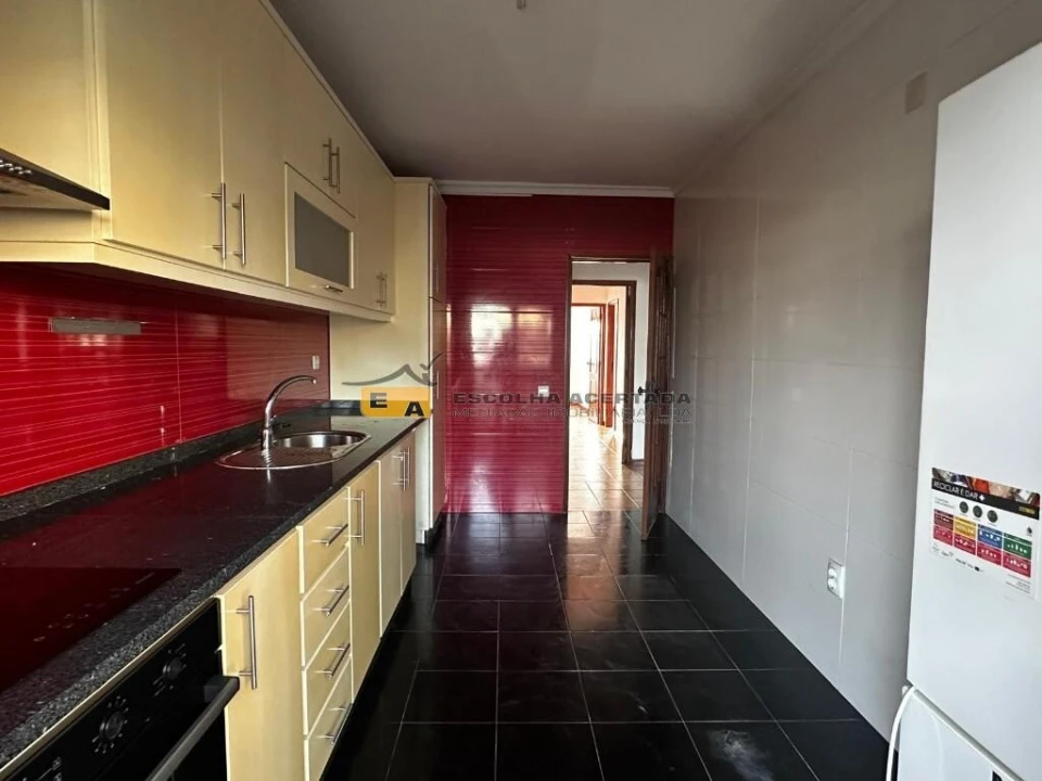 Apartamento T3 para Venda em Baguim do Monte (Rio Tinto) Foto 4