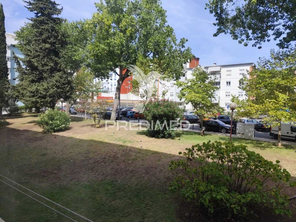 Apartamento T2 para Venda em Oeiras e São Julião da Barra, Paço de Arcos e Caxias Foto 5