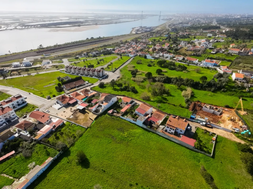 Moradia T2 para Venda em Vila Verde Foto 26