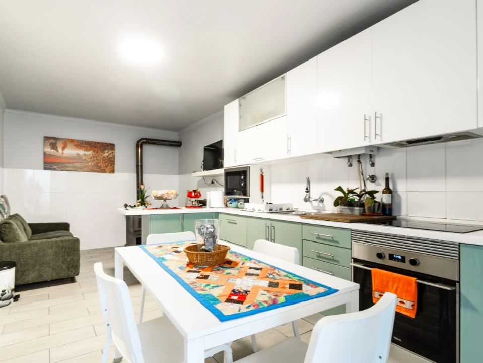 Moradia T3 para Venda em São Pedro Foto 3