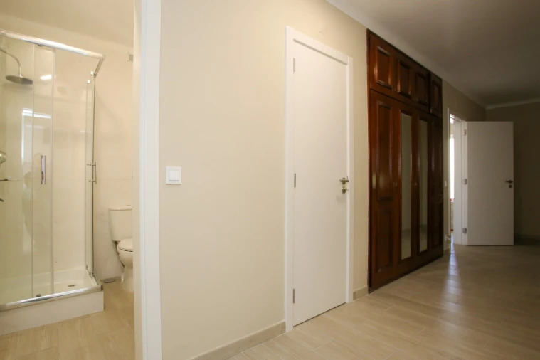 Moradia T3 para Venda em São Pedro Foto 36