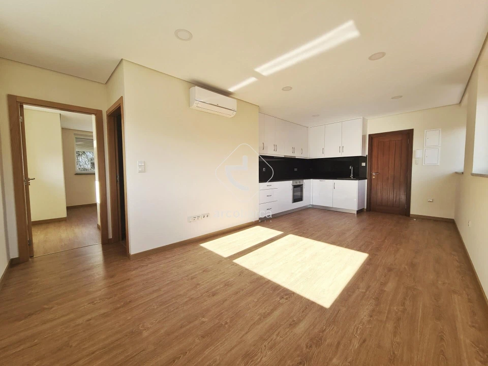 Apartamento T2 para Venda em São Jorge e Ermelo Foto 1