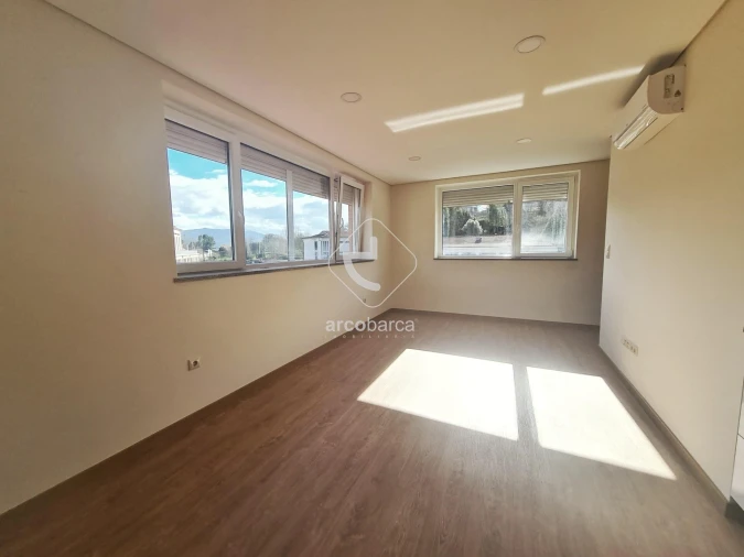 Apartamento T2 para Venda em São Jorge e Ermelo Foto 4