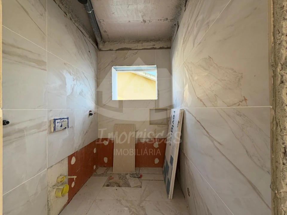 Moradia T4 para Venda em Santa Iria de Azoia, São João da Talha e Bobadela Foto 30