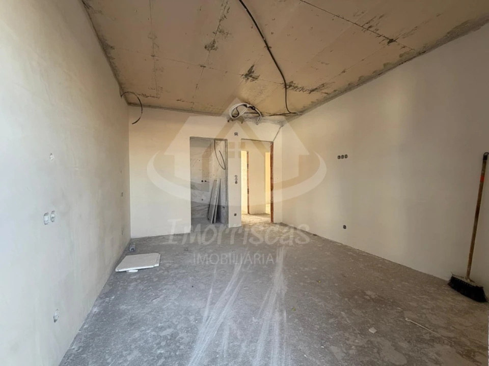 Moradia T4 para Venda em Santa Iria de Azoia, São João da Talha e Bobadela Foto 33