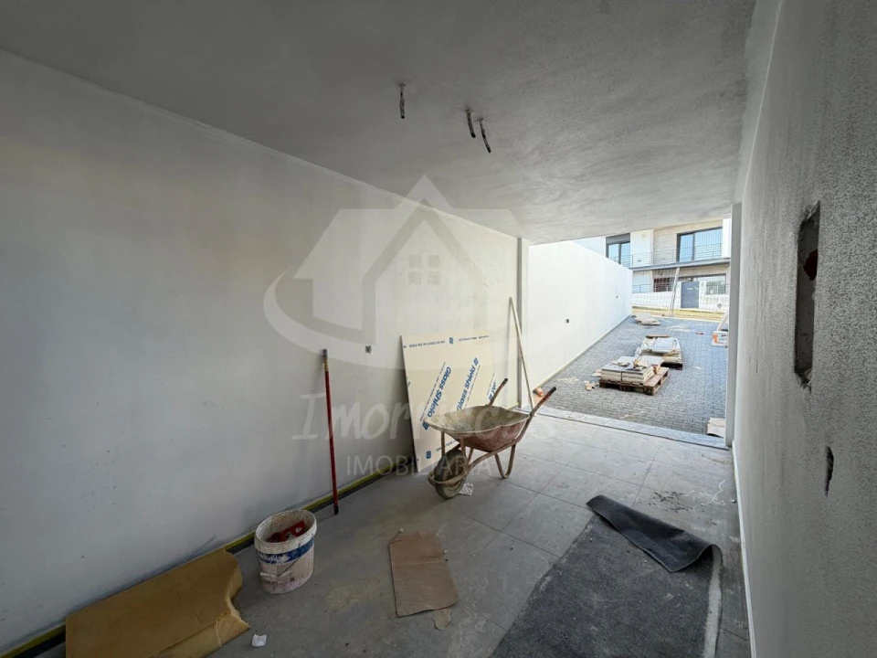 Moradia T4 para Venda em Santa Iria de Azoia, São João da Talha e Bobadela Foto 36