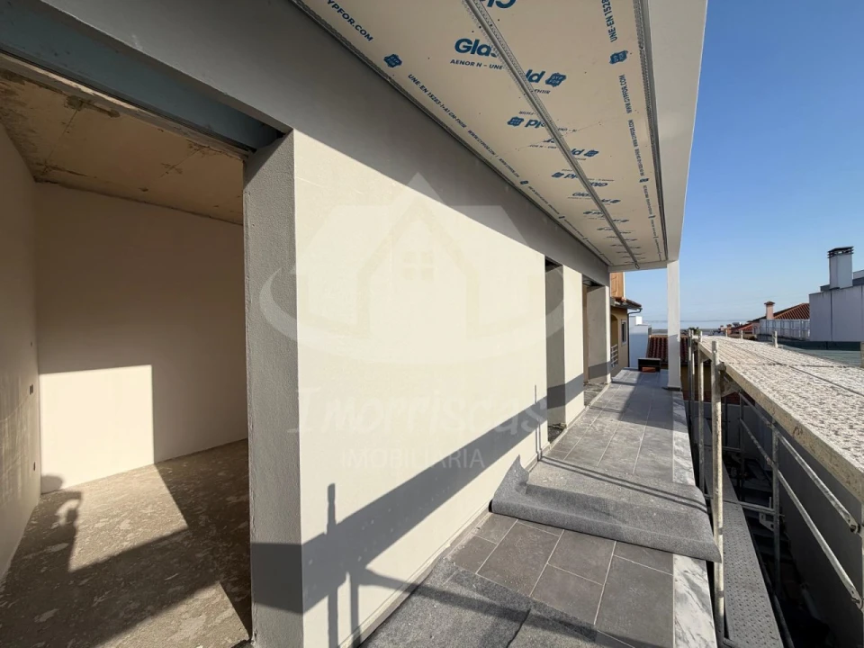 Moradia T4 para Venda em Santa Iria de Azoia, São João da Talha e Bobadela Foto 38