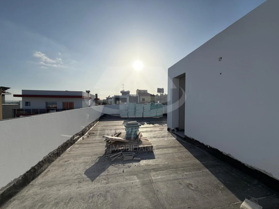 Moradia T4 para Venda em Santa Iria de Azoia, São João da Talha e Bobadela Foto 40