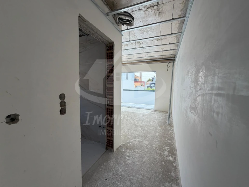 Moradia T4 para Venda em Santa Iria de Azoia, São João da Talha e Bobadela Foto 18