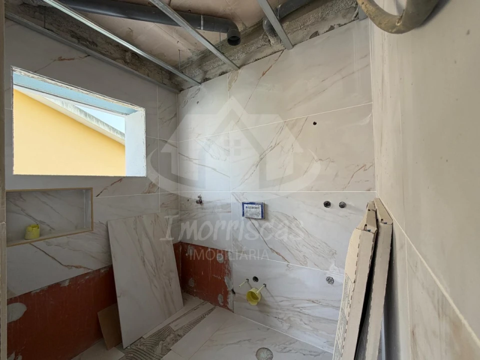 Moradia T4 para Venda em Santa Iria de Azoia, São João da Talha e Bobadela Foto 19