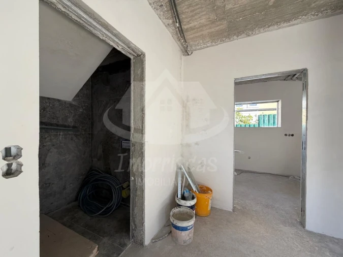 Moradia T4 para Venda em Santa Iria de Azoia, São João da Talha e Bobadela Foto 34