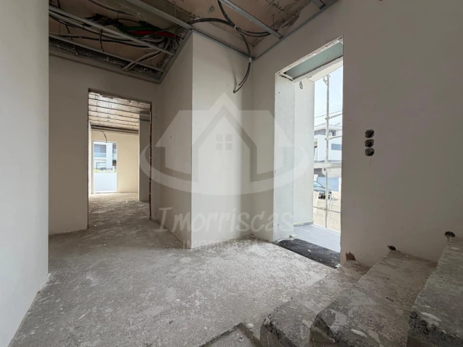 Moradia T4 para Venda em Santa Iria de Azoia, São João da Talha e Bobadela Foto 15