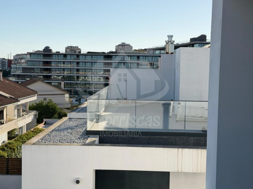 Moradia T4 para Venda em Santa Iria de Azoia, São João da Talha e Bobadela Foto 6