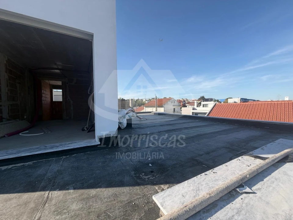 Moradia T4 para Venda em Santa Iria de Azoia, São João da Talha e Bobadela Foto 7