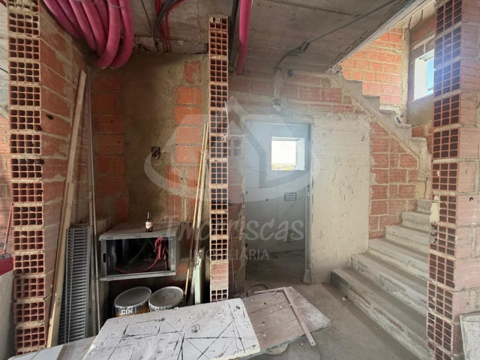 Moradia T4 para Venda em Santa Iria de Azoia, São João da Talha e Bobadela Foto 12