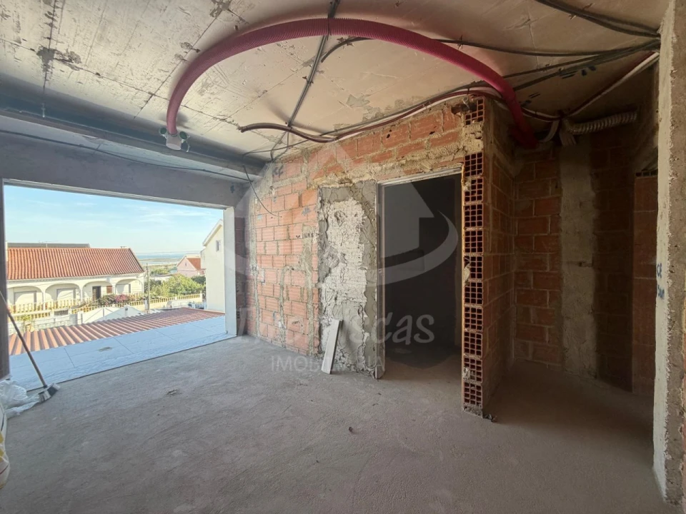Moradia T4 para Venda em Santa Iria de Azoia, São João da Talha e Bobadela Foto 23