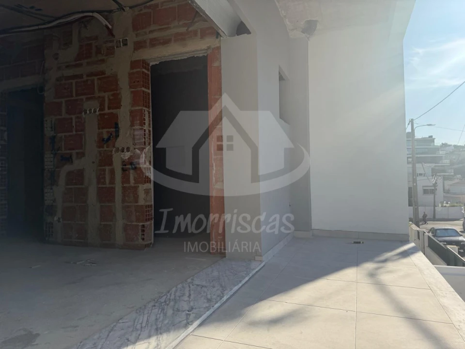 Moradia T4 para Venda em Santa Iria de Azoia, São João da Talha e Bobadela Foto 26