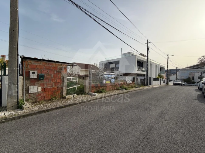 Moradia T3 para Venda em Santa Iria de Azoia, São João da Talha e Bobadela Foto 17