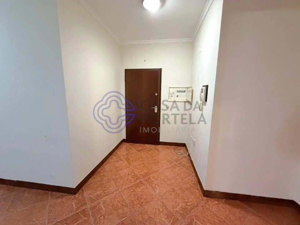 Apartamento T2 para Venda em Gandra Foto 6