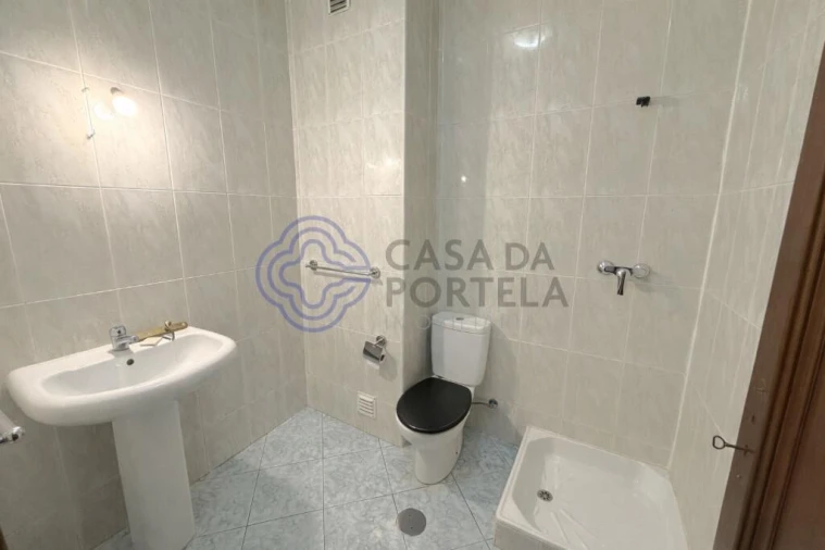 Apartamento T2 para Venda em Gandra Foto 11