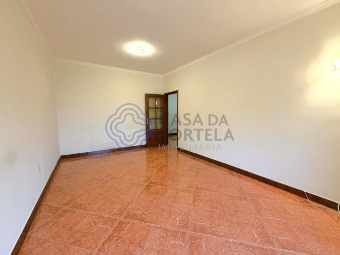 Apartamento T2 para Venda em Gandra Foto 5