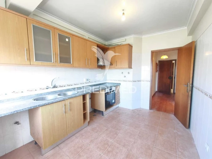 Apartamento T2 para Venda em Queluz e Belas Foto 15