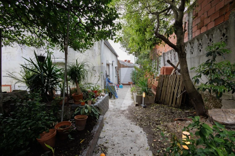 Moradia T1 para Venda em Baixa da Banheira e Vale da Amoreira Foto 7