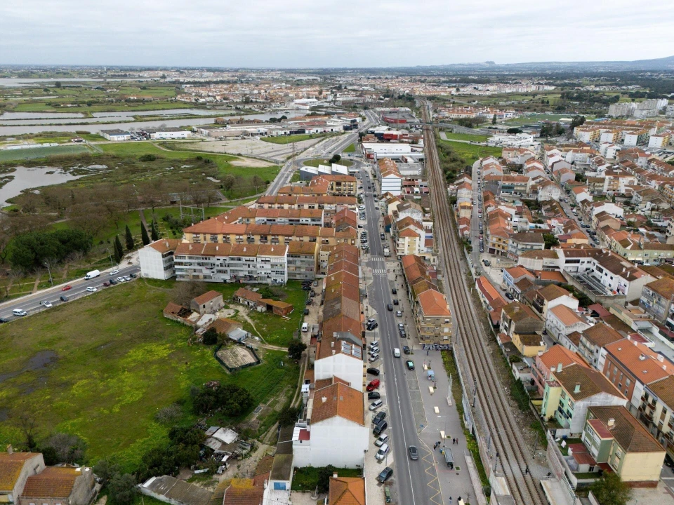 Moradia T1 para Venda em Baixa da Banheira e Vale da Amoreira Foto 31