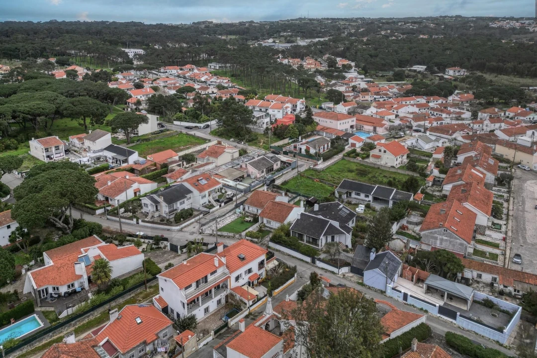 Moradia T5 para Venda em Colares Foto 41