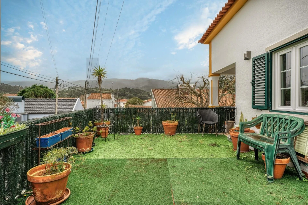 Moradia T5 para Venda em Colares Foto 34