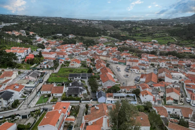 Moradia T5 para Venda em Colares Foto 42