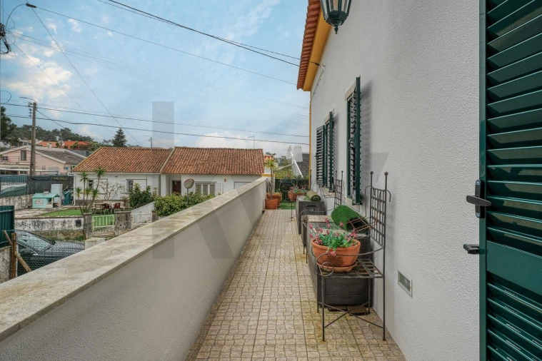 Moradia T5 para Venda em Colares Foto 35