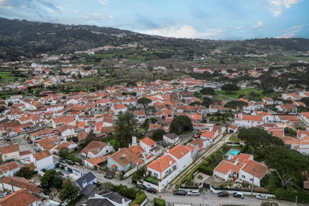 Moradia T5 para Venda em Colares Foto 43